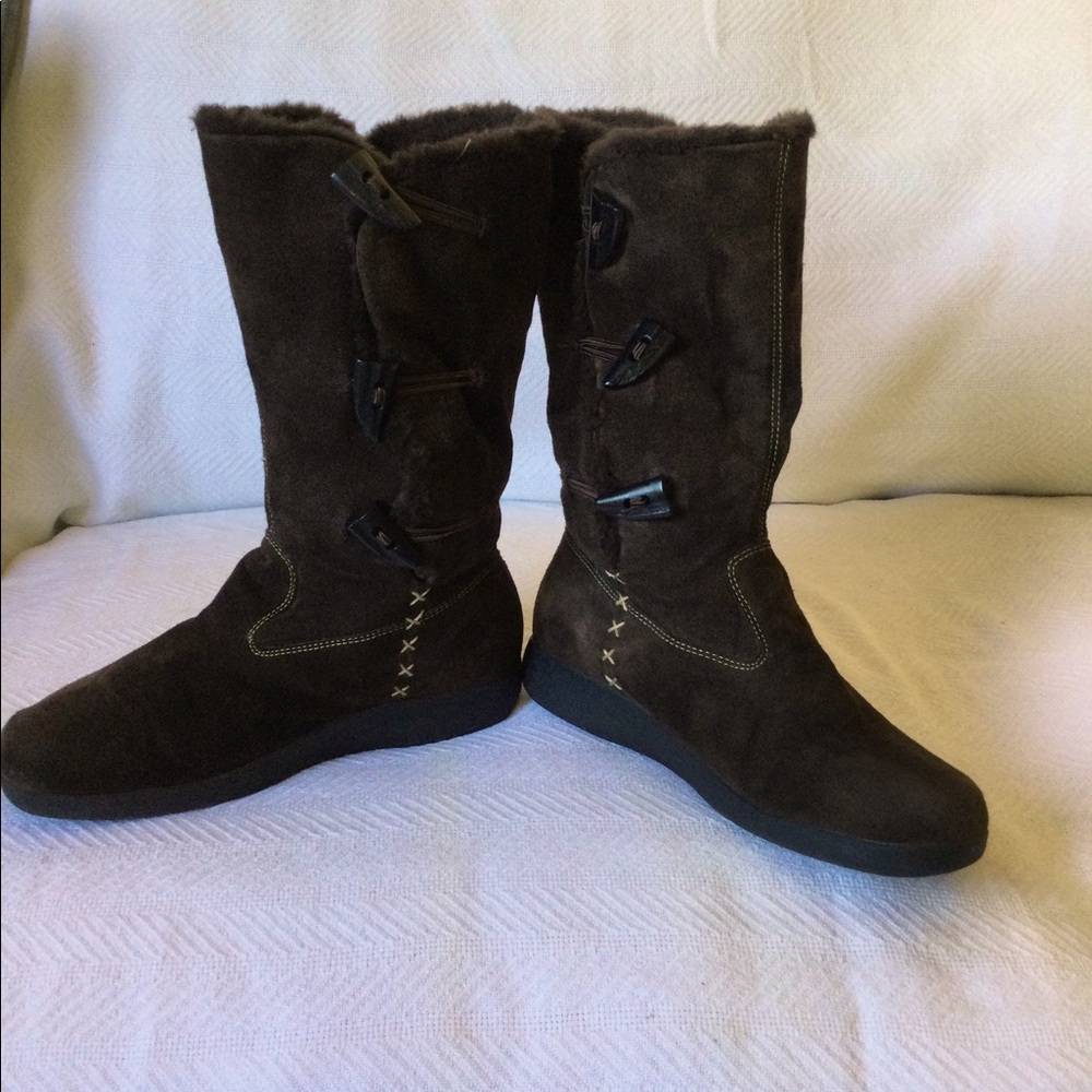 Encanto Leather Brown Fur Lined Size 10 Boot